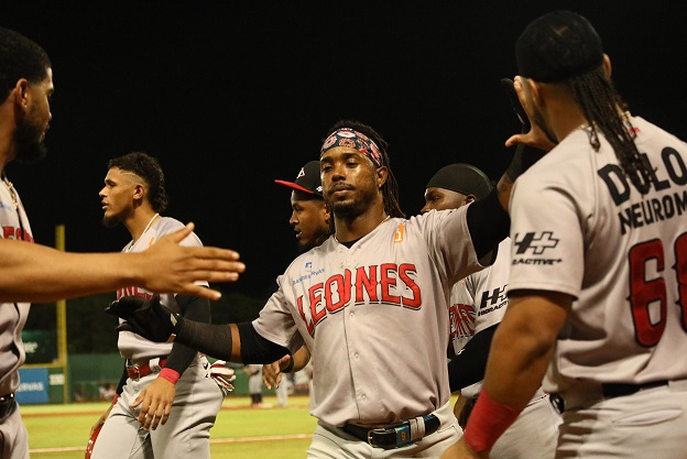 leones-suben-al-segundo-lugar-y-cortan-mala-racha-con-victoria-sobre-toros leones-suben-al-segundo-lugar-y-cortan-mala-racha-con-victoria-sobre-toros