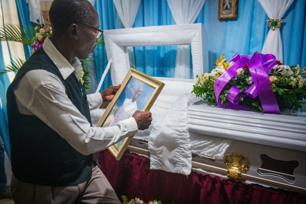 despiden-a-uno-de-los-periodistas-asesinados-en-haiti despiden-a-uno-de-los-periodistas-asesinados-en-haiti