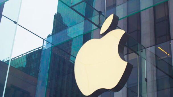 apple-anuncia-inversion-record-de-500,000-millones-de-dolares-en-eeuu. apple-anuncia-inversion-record-de-500,000-millones-de-dolares-en-eeuu.