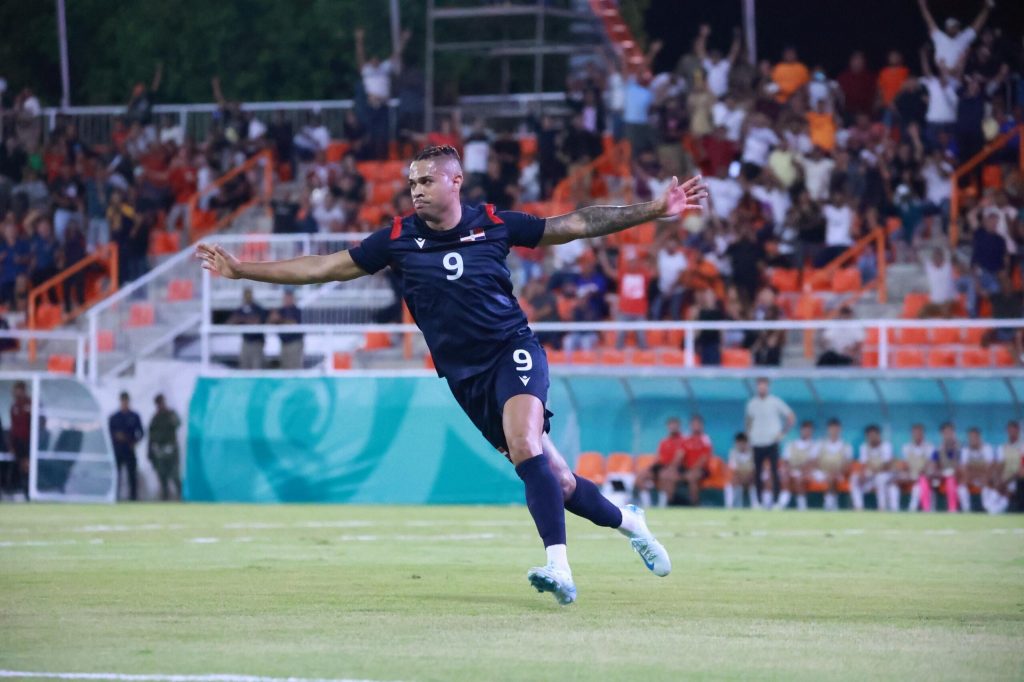 la-republica-dominicana-gano-con -goles-de-mariano-diaz-y-junior-firpo la-republica-dominicana-gano-con -goles-de-mariano-diaz-y-junior-firpo