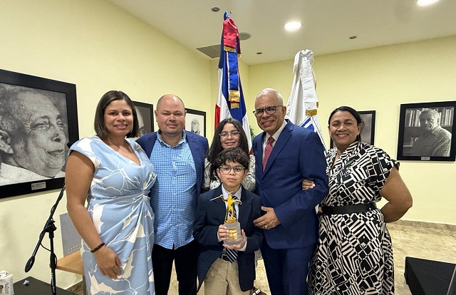 el-caonabo-de-oro:-“un-canastazo-de-carlos-manuel-estrella”.-!oiste-tomas¡ el-caonabo-de-oro:-“un-canastazo-de-carlos-manuel-estrella”.-!oiste-tomas¡