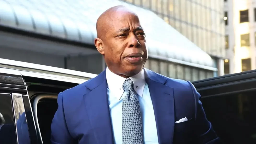 eric-adams-se-retira-de-primarias-democratas;-dice-ira-independiente-en-noviembre eric-adams-se-retira-de-primarias-democratas;-dice-ira-independiente-en-noviembre