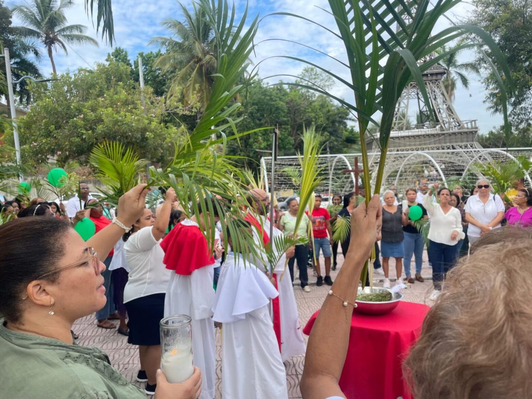 catolicos-celebran-hoy-el-domingo-de-ramos-y-dan-inicio-a-la-semana-santa