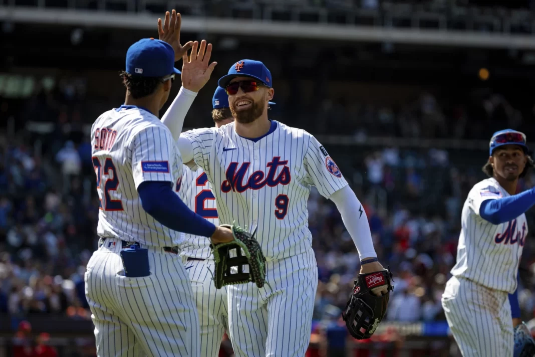 soto-lidera-barrida-de-metsa-cardenales-y-cerveceros-hacen-historia-con-record-de-robos