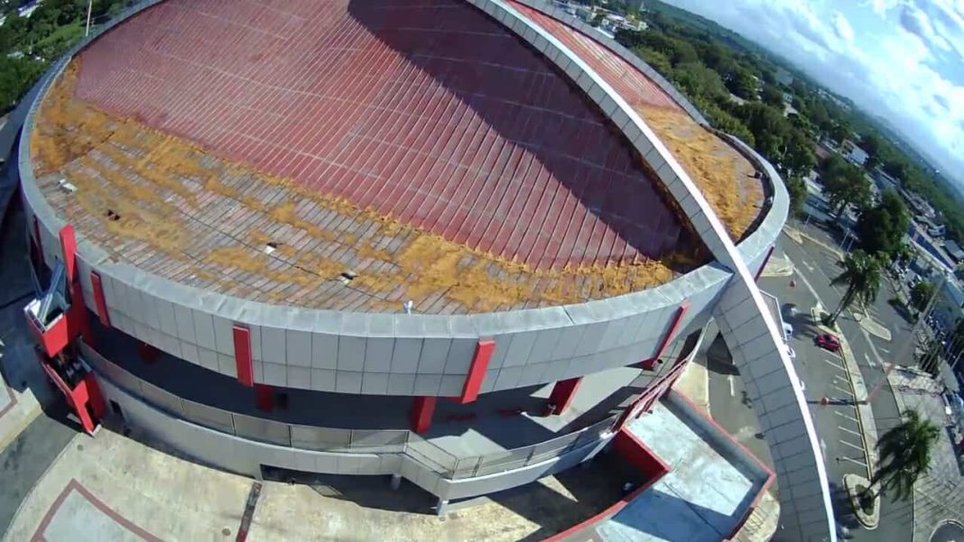 pica-y-se-extiende:-el-techo-de-la-arena-del-cibao