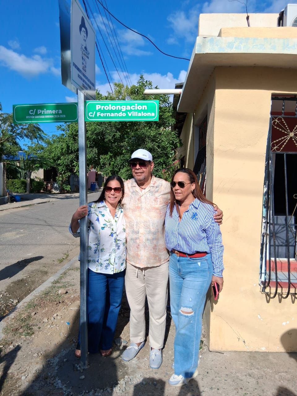 fernando-villalona-recibe-una-calle-con-su-nombre-en-dajabon fernando-villalona-recibe-una-calle-con-su-nombre-en-dajabon