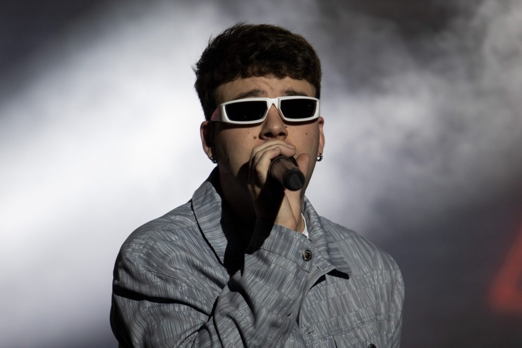 tres-heridos-por-la-caida-parcial-de-gradas-en-el-concierto-de-quevedo-en-mexico tres-heridos-por-la-caida-parcial-de-gradas-en-el-concierto-de-quevedo-en-mexico