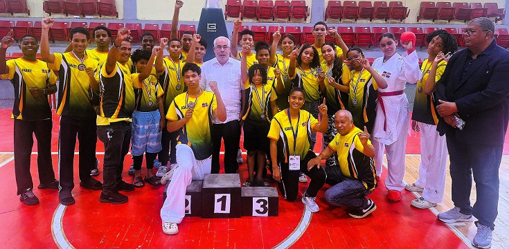 santiago-se-corona-campeon-de-la-xiii-copa-regional-de-karate-do-2025 santiago-se-corona-campeon-de-la-xiii-copa-regional-de-karate-do-2025