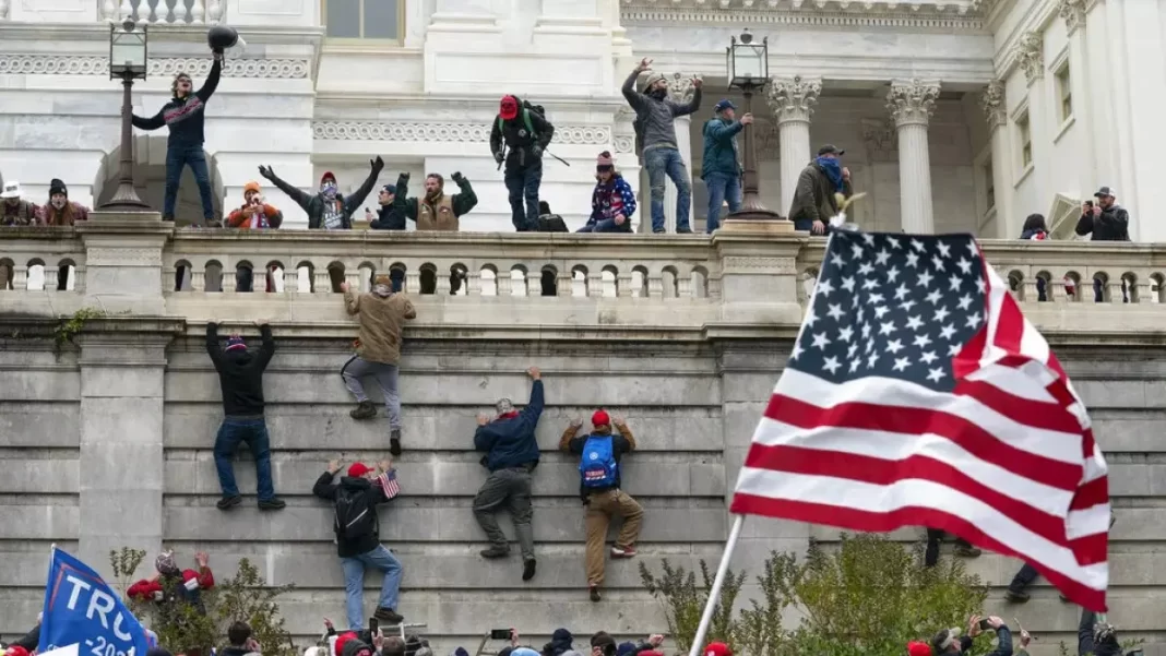 mike-pence-dice-que-el-asalto-al-capitolio-termino-con-“un-triunfo-de-la-libertad»