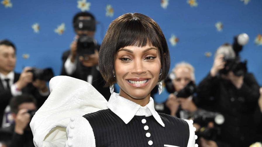 zoe-saldana-impresiona-con-su-estilo-en-la-met-gala-2025 zoe-saldana-impresiona-con-su-estilo-en-la-met-gala-2025