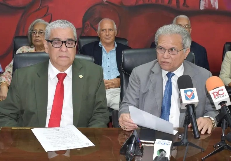 cmd-exige-cumplimiento-de-acuerdos-y-advierte-nuevas-protestas-por-medicos-no-reintegrados cmd-exige-cumplimiento-de-acuerdos-y-advierte-nuevas-protestas-por-medicos-no-reintegrados