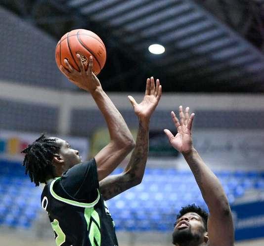 los-soles-dominaron-todo-el-camino-a-los-marineros los-soles-dominaron-todo-el-camino-a-los-marineros