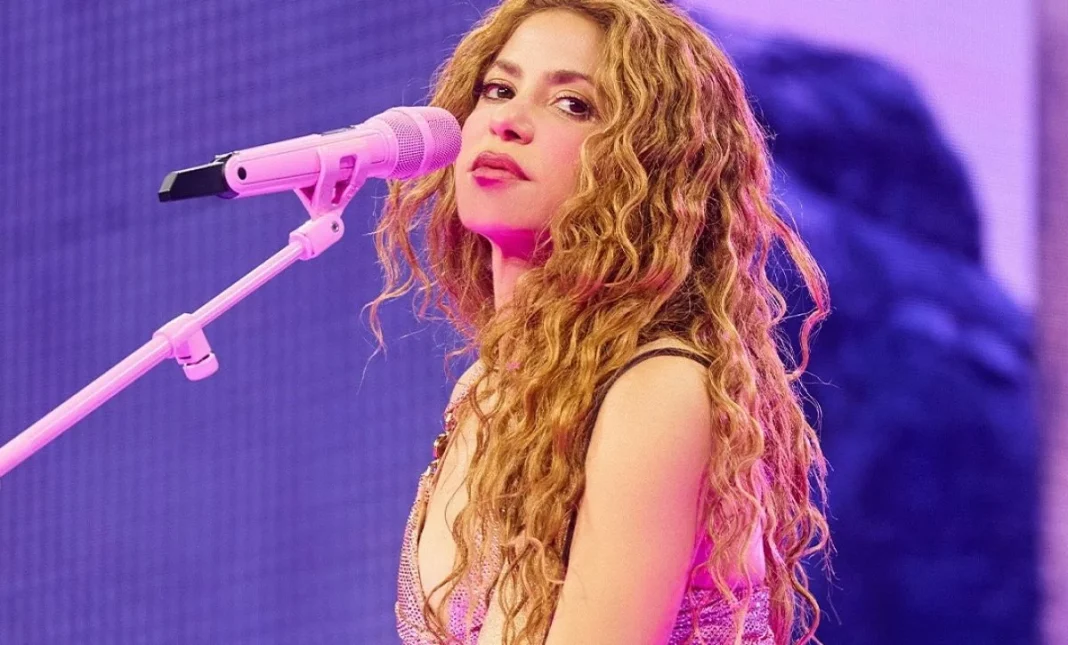 shakira-aplaza-concierto-en-los-angeles-por-protestas-contra-redadas-de-ice shakira-aplaza-concierto-en-los-angeles-por-protestas-contra-redadas-de-ice