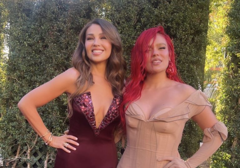 thalia-celebra-el-lanzamiento-del-album-«tropicoqueta»-de-karol-g thalia-celebra-el-lanzamiento-del-album-«tropicoqueta»-de-karol-g