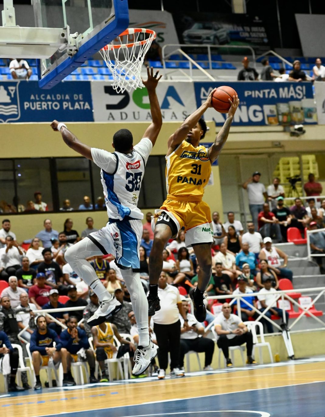 guerrero,-matos-y-sims,-dominantes.-metros-vencen-los-marineros-y-siguen-lideres-super-liga-lnb