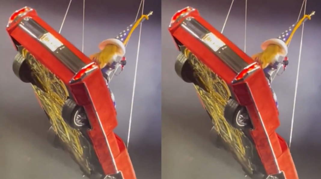 ¡que-miedo!-carro-flotante-de-beyonce-se-inclina-en-pleno-cierre-de-su-concierto-en-houston