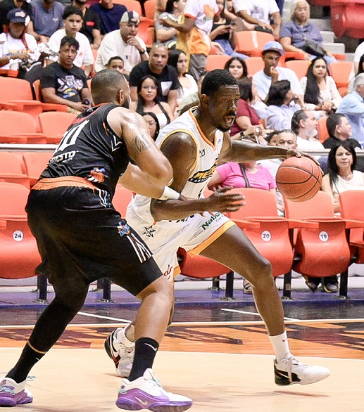 titanes-se-imponena-metros-pese-al-empuje-de-guerrero-y-matos titanes-se-imponena-metros-pese-al-empuje-de-guerrero-y-matos