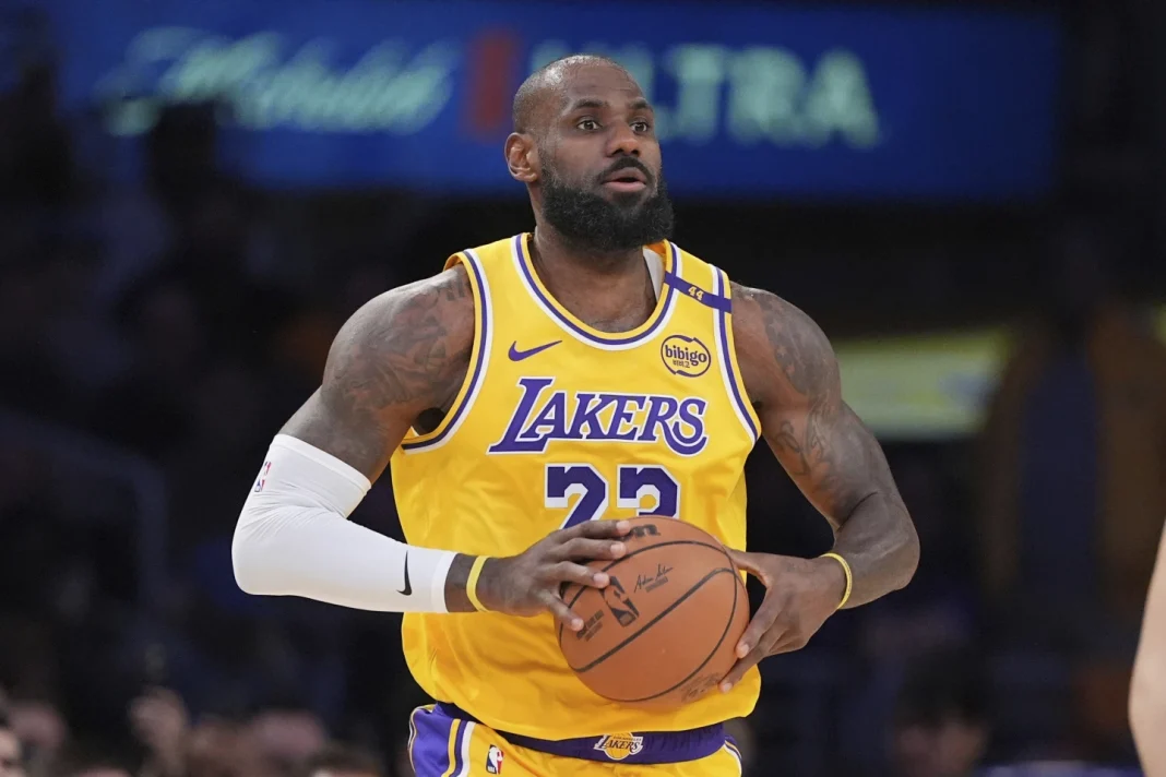 se-calienta-la-nba:-lebron-regresa,-harden-se-queda,-randle-renueva-y-sexton-cambia se-calienta-la-nba:-lebron-regresa,-harden-se-queda,-randle-renueva-y-sexton-cambia