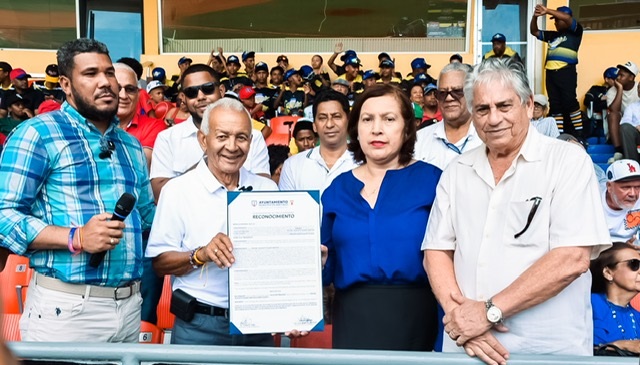 alcaldia-declara-chino-suazo-hijo-distinguido-de-santiago - alcaldia-declara-chino-suazo-hijo-distinguido-de-santiago -