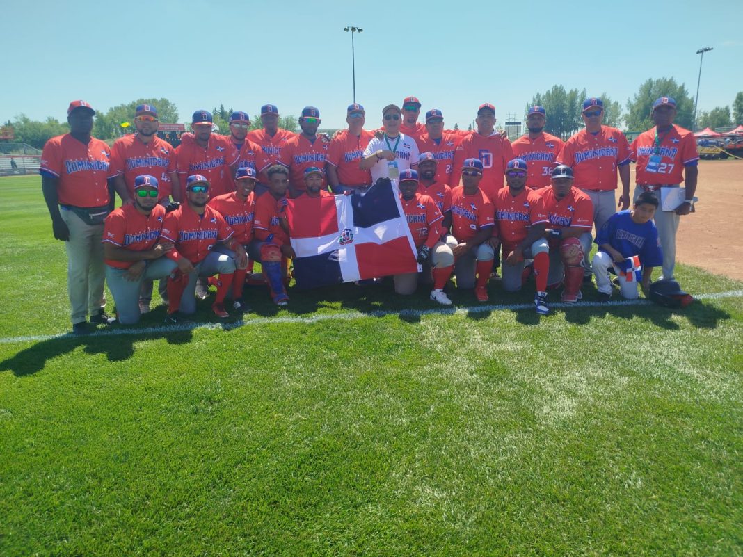 rd-vence-a-japon-en-inicio-mundial-de-softbol-en-canada rd-vence-a-japon-en-inicio-mundial-de-softbol-en-canada