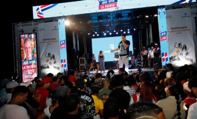 “que-viva-la-patria”-en-san-francisco-de-macoris-con-sergio-vargas,-steffany-y-poeta-callejero “que-viva-la-patria”-en-san-francisco-de-macoris-con-sergio-vargas,-steffany-y-poeta-callejero