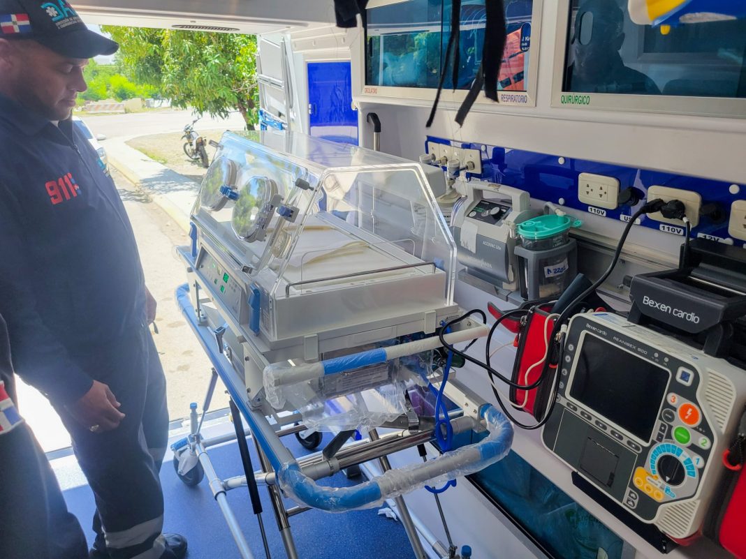 daeh-realiza-mas-de-650-traslados-neonatales-a-nivel-nacional-en-enero-junio-2025 daeh-realiza-mas-de-650-traslados-neonatales-a-nivel-nacional-en-enero-junio-2025