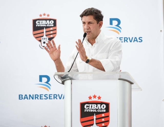 pabellon-de-la-fama-designa-a-manuel-estrella-presidente-de-honor pabellon-de-la-fama-designa-a-manuel-estrella-presidente-de-honor