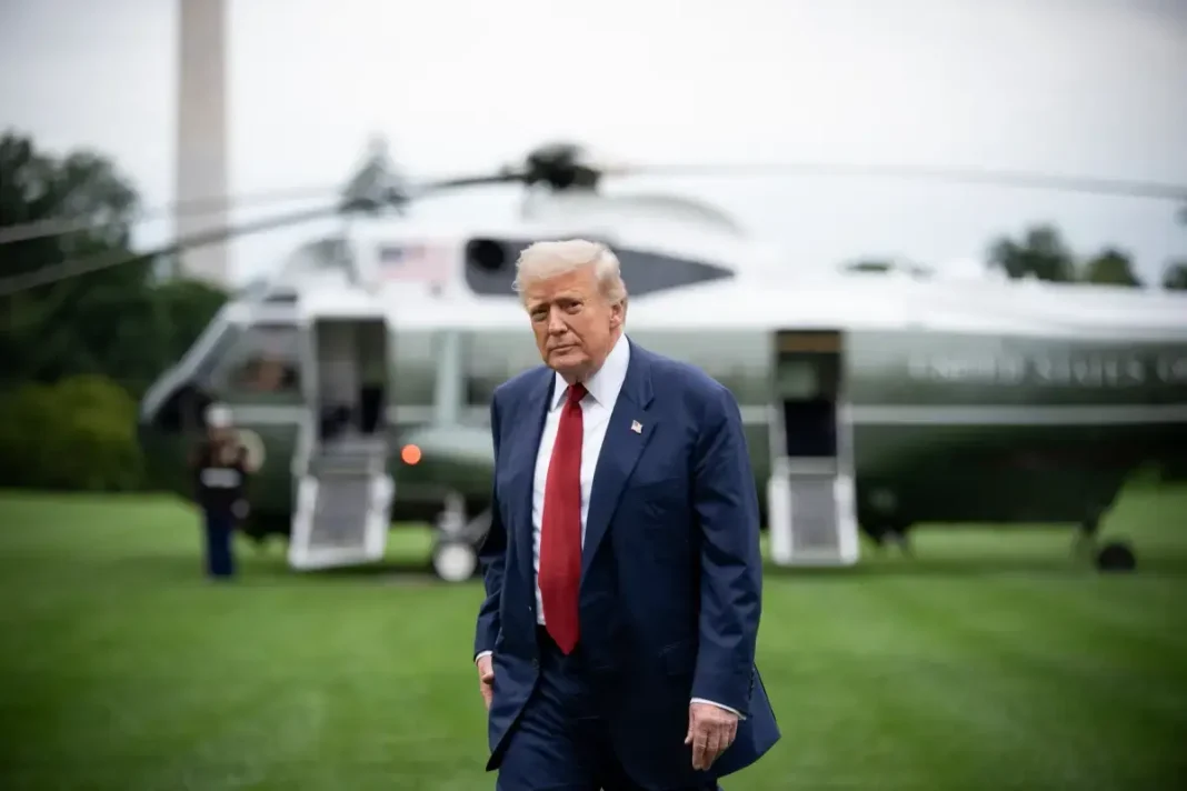 trump-viaja-a-la-cumbre-con-putin-en-alaska-acompanado-de-la-cupula-de-su-gabinete 