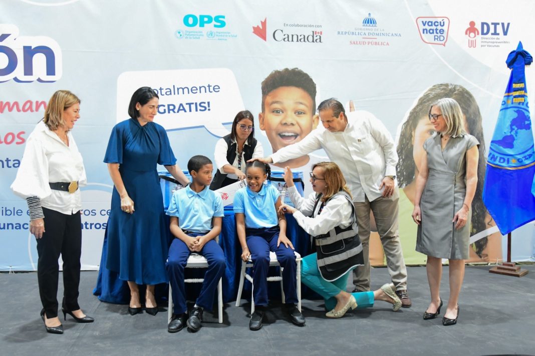 inicia-jornada-nacional-de-vacunacion-contra-el-vph-en-escuelas-del-pais