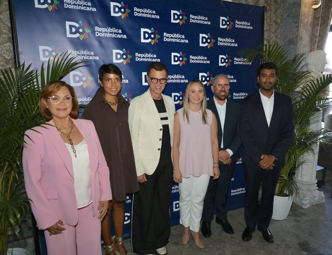 pr-y-rd unen-esfuerzos-para-impulsar-las-bodas-de-destino-a-traves-de-la-moda