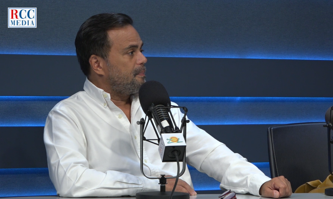 “vacunarse-en-la-adultez-no-es-opcional”:-doctor-ledesma-aclara-dudas-y-fija-prioridades