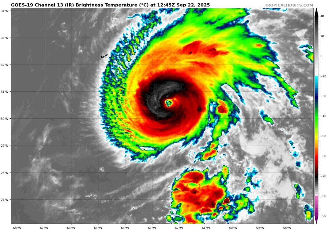 el-huracan-gabrielle-se-intensifica-a-categoria-3:-¡atencion,-eeuu.!