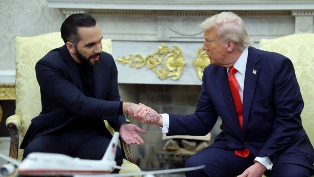 bukele-agradece-a-trump-por-declarar-terrorista-a-la-pandilla-barrio-18