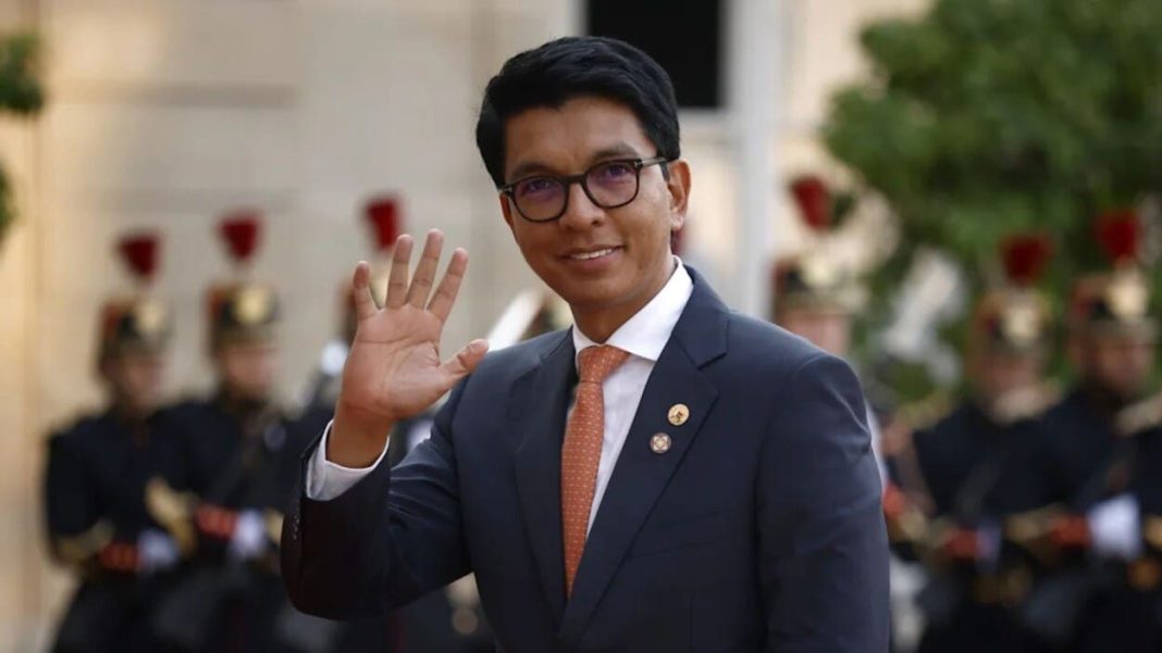presidente-de-madagascar-promete-dimitir-si-no-soluciona-cortes-de-luz-en-un-ano