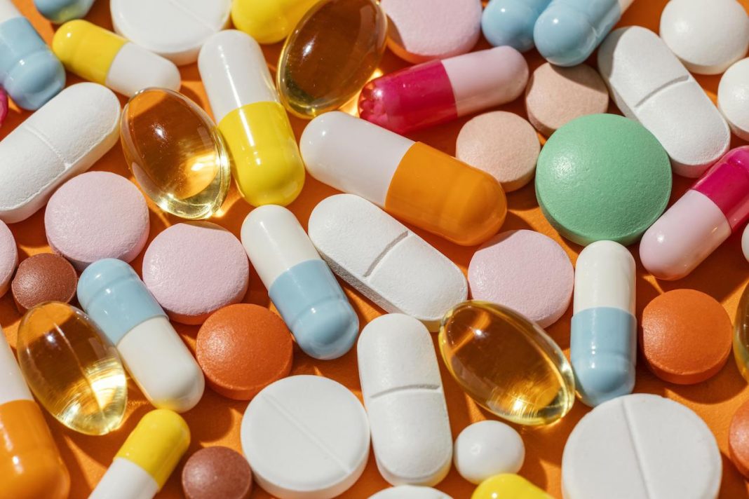 oms-advierte-resistencia-a-los-antibioticos-aumenta-en-mas-del-40%-en-los-ultimos-anos