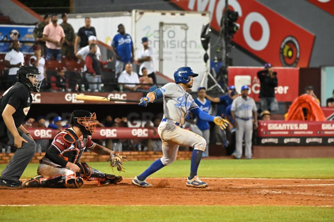 gustavo-nunez-guia-a-tigres-del-licey-apretado-triunfo-sobre-gigantes-del-ciba