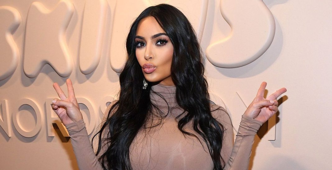 kim-kardashian-revela-que-sufrio-aneurisma-cerebral-atribuido-al-estres