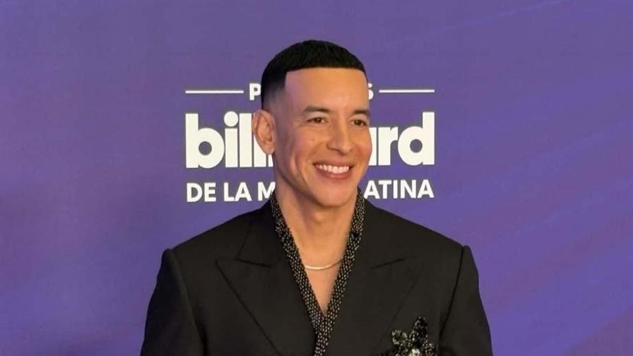 daddy-yankee-regresa-y-cierra-un-ciclo-de-fe-y-musica-en-los-latin-billboard-2025 daddy-yankee-regresa-y-cierra-un-ciclo-de-fe-y-musica-en-los-latin-billboard-2025