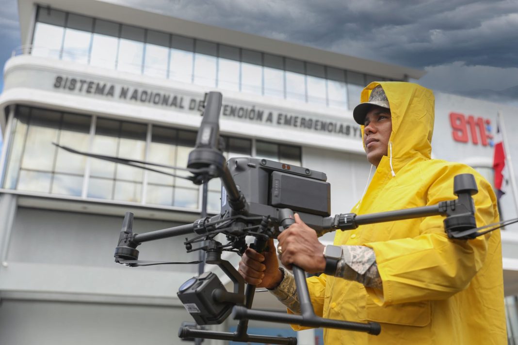 unidad-de-drones-del-9-1-1-se-prepara-para-enfrentar-los-efectos-de-la-tormenta-melissa unidad-de-drones-del-9-1-1-se-prepara-para-enfrentar-los-efectos-de-la-tormenta-melissa