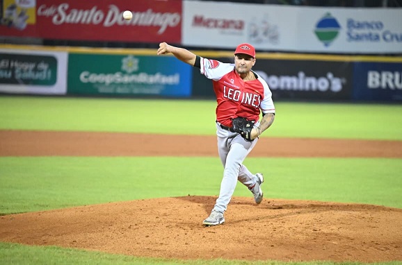 leones-dominaban-1-0-partido-suspendido-por-desperfecto-electrico leones-dominaban-1-0-partido-suspendido-por-desperfecto-electrico