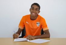 A los 16 años: Jean Taveras firma su primer contrato profesional con Cibao FC a-los-16-anos:-jean-taveras-firma-su-primer-contrato-profesional-con-cibao-fc
