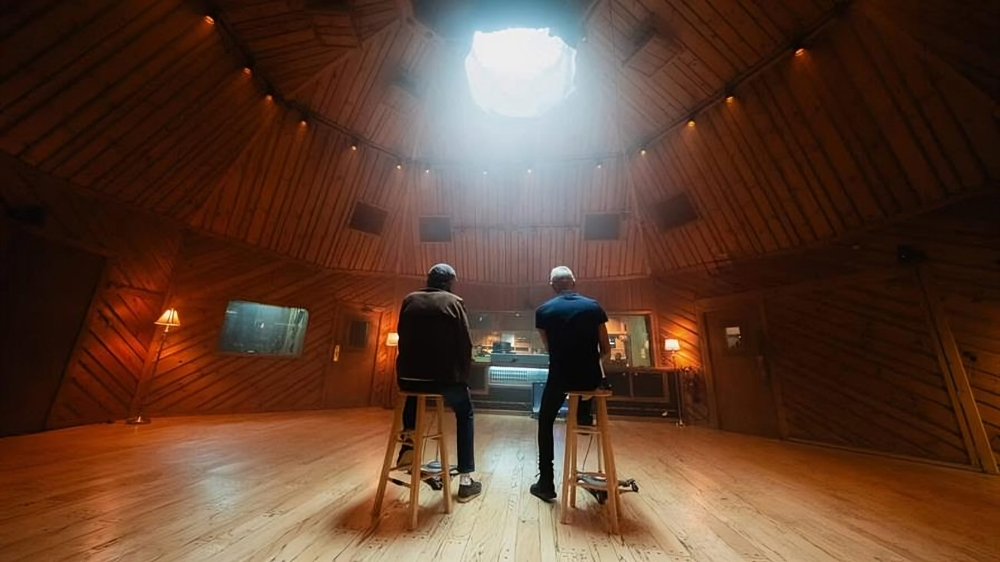 publicacion-de-juan-luis-guerra-desata-rumores-de-colaboracion-con-sting publicacion-de-juan-luis-guerra-desata-rumores-de-colaboracion-con-sting