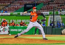 Toros blanquean 9-0 al Licey con otra joya de Aaron Sánchez toros-blanquean-9-0-al-licey-con-otra-joya-de-aaron-sanchez