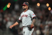 Emmanuel Clase y Luis Ortiz, fueron acusados de aceptar sobornos de apostadores deportivos emmanuel-clase-y-luis-ortiz,-fueron-acusados-de-aceptar-sobornos-de-apostadores-deportivos