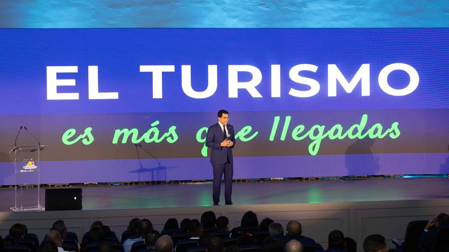 rd-recibe-9.2-millones-de-visitantes-y-turismo-aporta-us$15,562-millones rd-recibe-9.2-millones-de-visitantes-y-turismo-aporta-us$15,562-millones