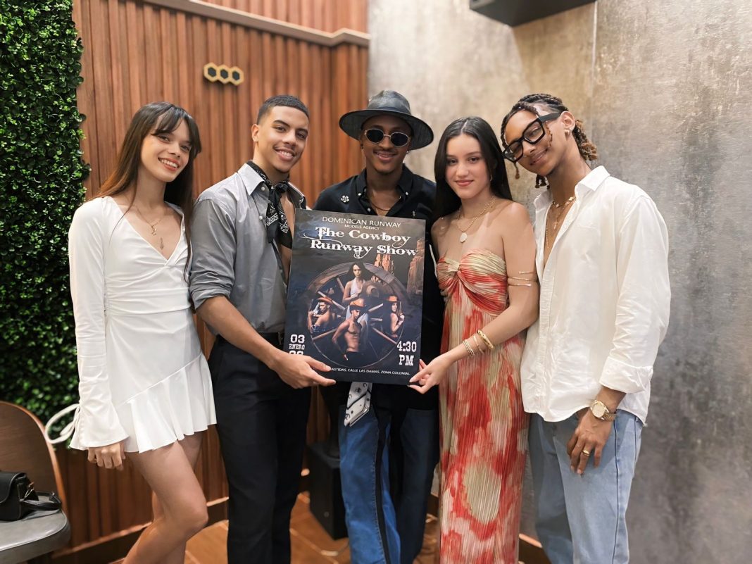 dominican-runway-presenta-su-novena-edicion-con-un-espectacular-desfile-de-moda-vaquera dominican-runway-presenta-su-novena-edicion-con-un-espectacular-desfile-de-moda-vaquera