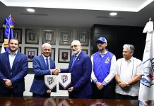 Senado de la República y la LIDOM suscriben convenio para promover el deporte senado-de-la-republica-y-la-lidom-suscriben-convenio-para-promover-el-deporte