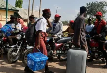 Escapan 50 alumnos tras masivo secuestro en escuela católica de Nigeria escapan-50-alumnos-tras-masivo-secuestro-en-escuela-catolica-de-nigeria