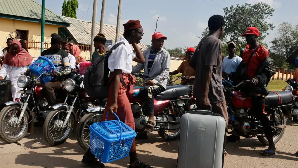 escapan-50-alumnos-tras-masivo-secuestro-en-escuela-catolica-de-nigeria escapan-50-alumnos-tras-masivo-secuestro-en-escuela-catolica-de-nigeria