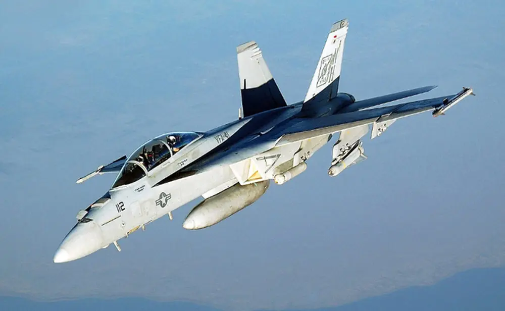 cazas-f-18-de-eeuu-se-internan-durante-40-minutos-en-espacio-aereo-venezolano-en-el-caribe cazas-f-18-de-eeuu-se-internan-durante-40-minutos-en-espacio-aereo-venezolano-en-el-caribe